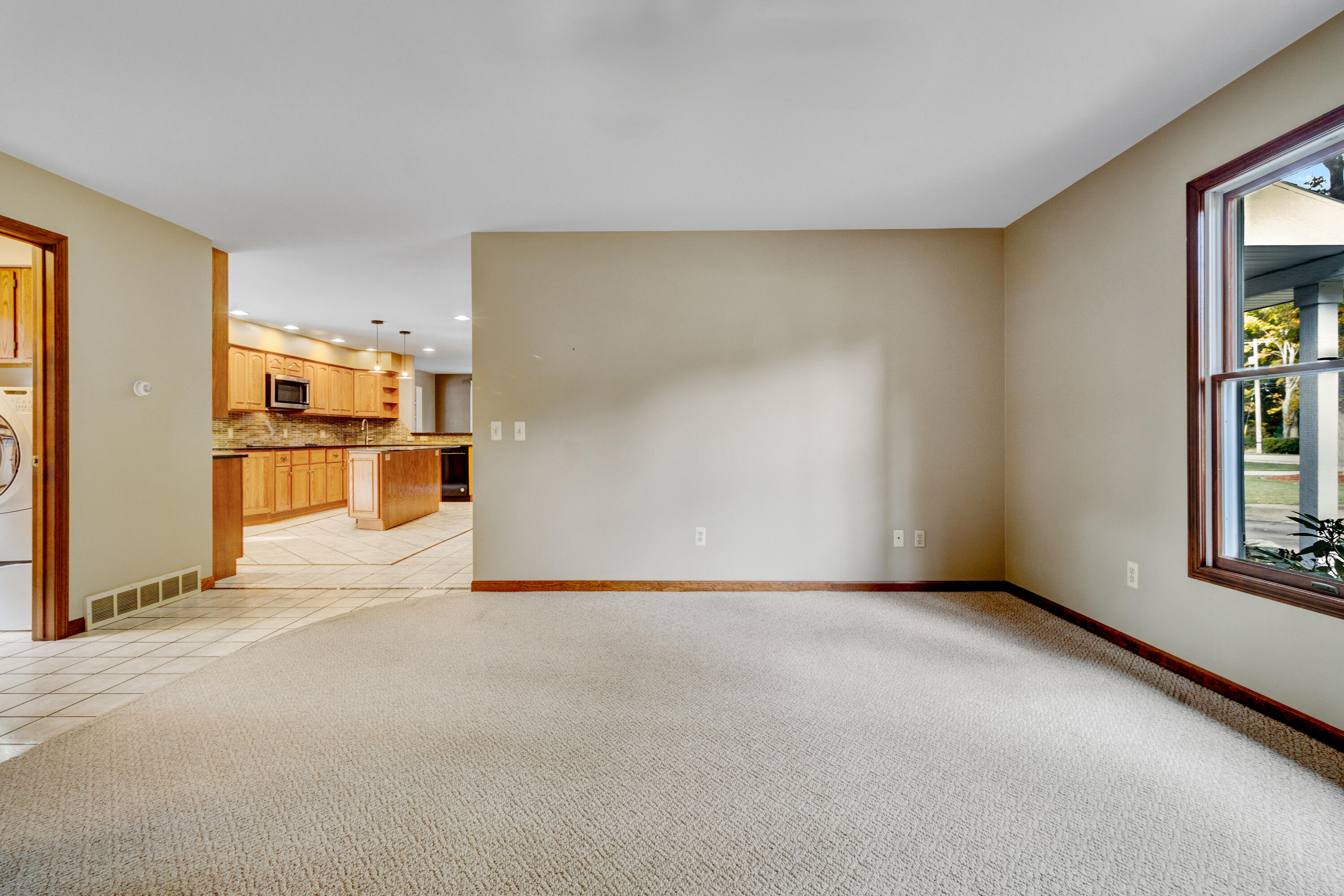 1415 Rood Point Road Norton Shores, MI 49441 - Photo 33 of 77 Ernie Sesselmann - 1415 Rood Point Rd-28