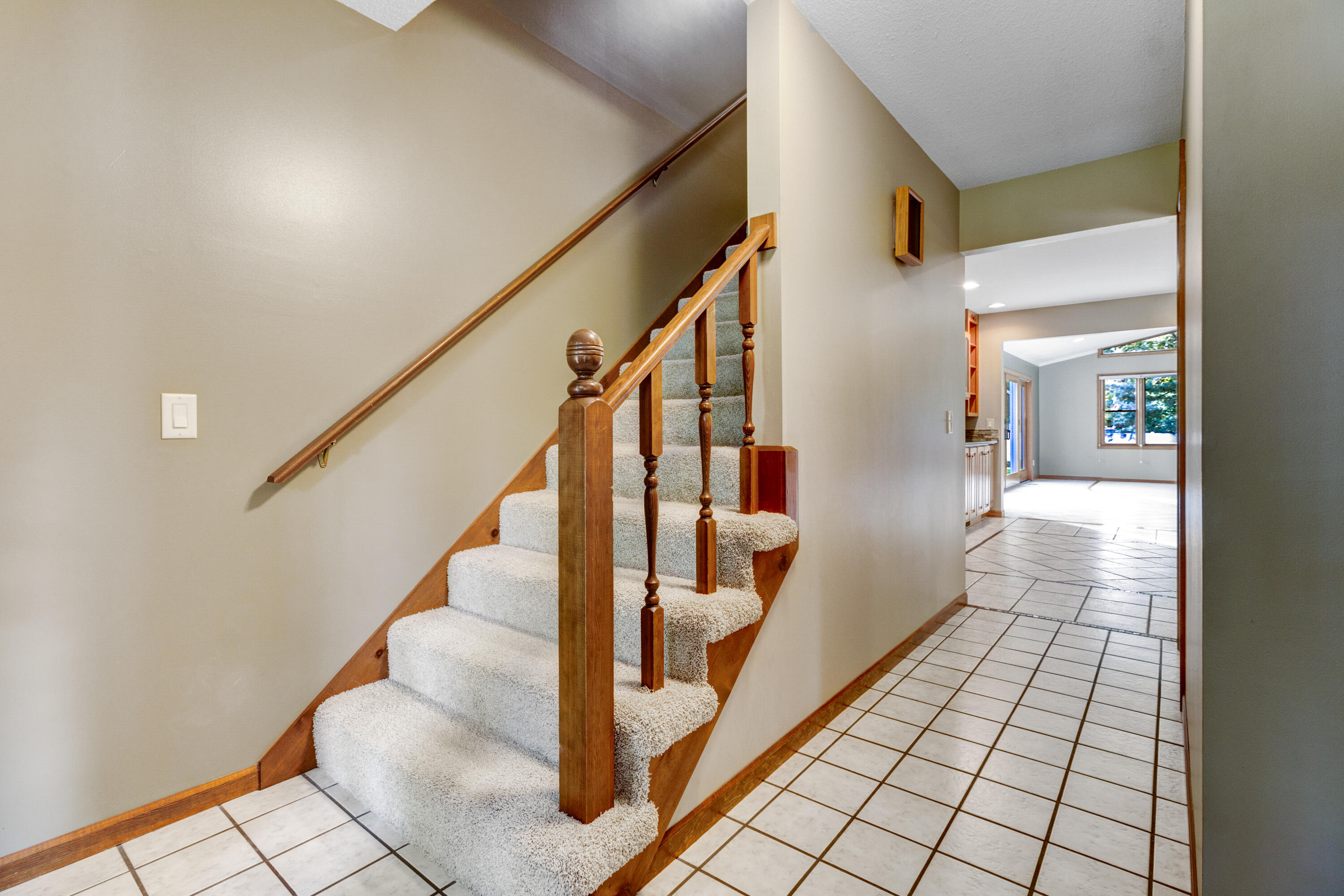 1415 Rood Point Road Norton Shores, MI 49441 - Photo 35 of 77 Ernie Sesselmann - 1415 Rood Point Rd-30