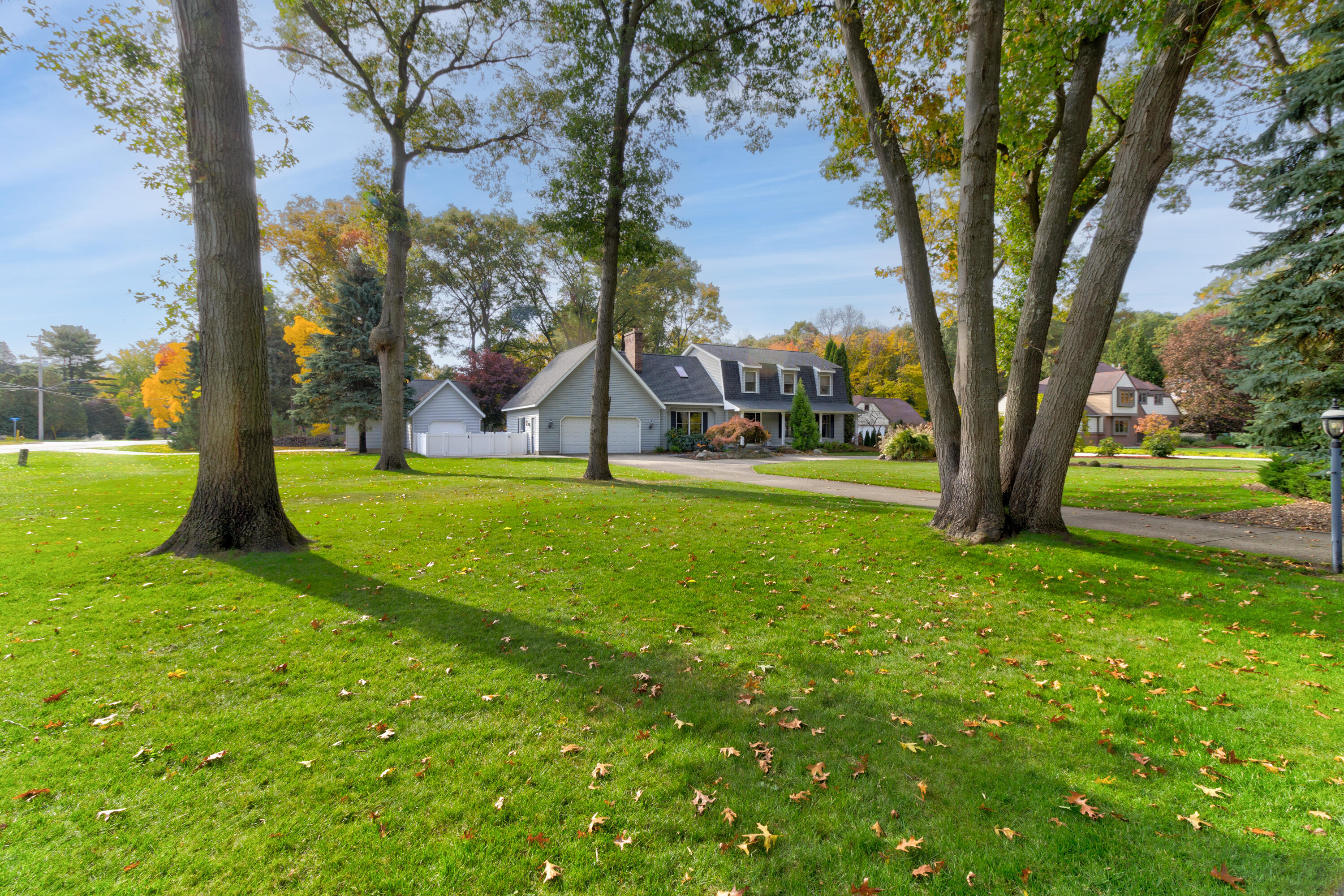 Ernie Sesselmann - 1415 Rood Point Rd-74