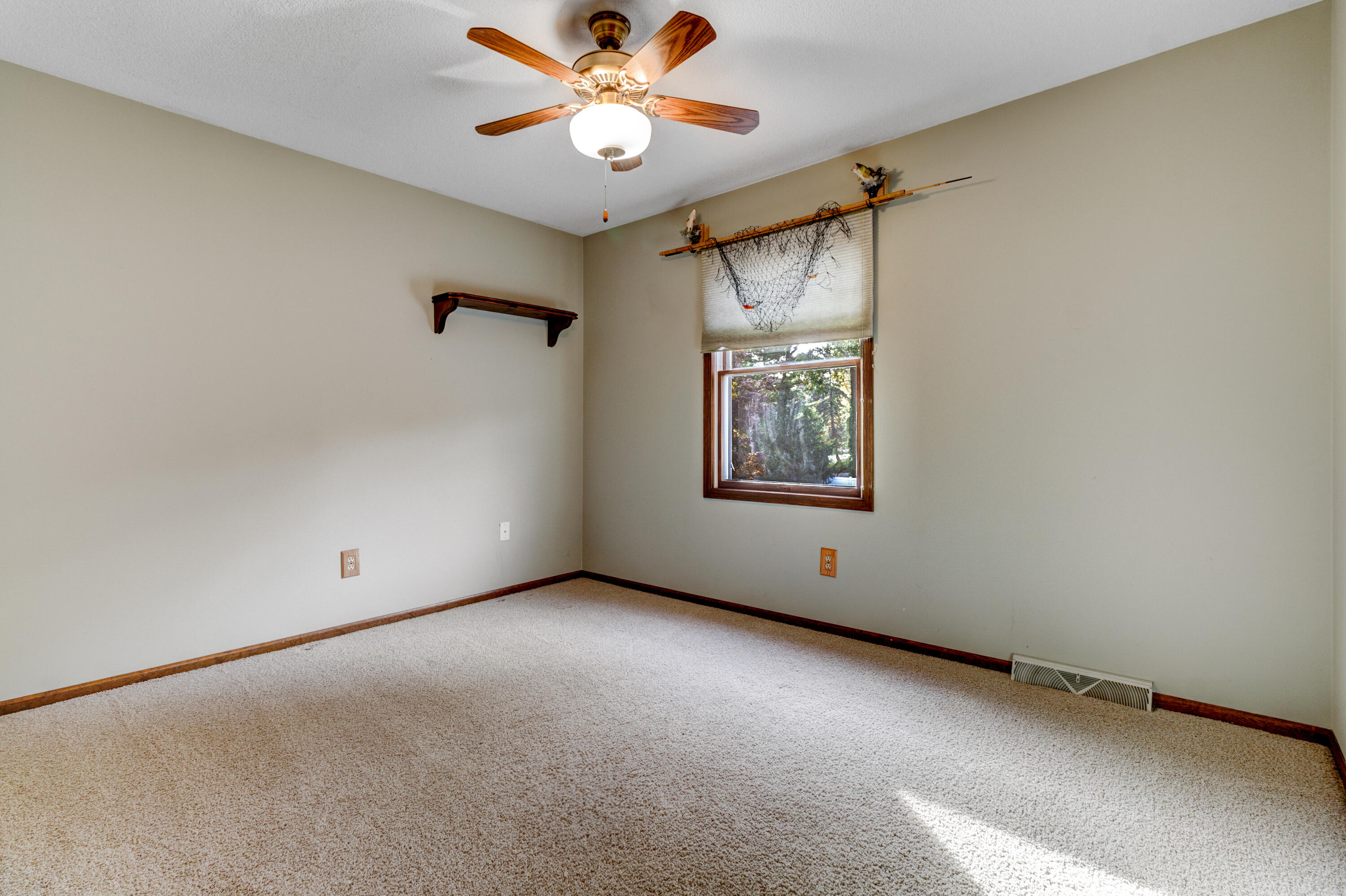 1415 Rood Point Road Norton Shores, MI 49441 - Photo 42 of 77 Ernie Sesselmann - 1415 Rood Point Rd-37
