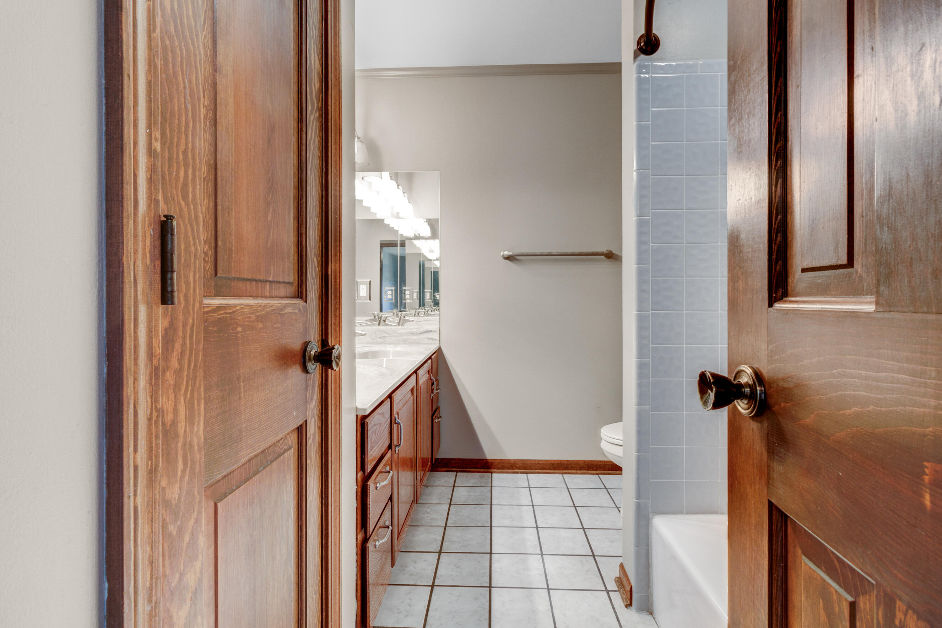 1415 Rood Point Road Norton Shores, MI 49441 - Photo 51 of 77 Ernie Sesselmann - 1415 Rood Point Rd-46