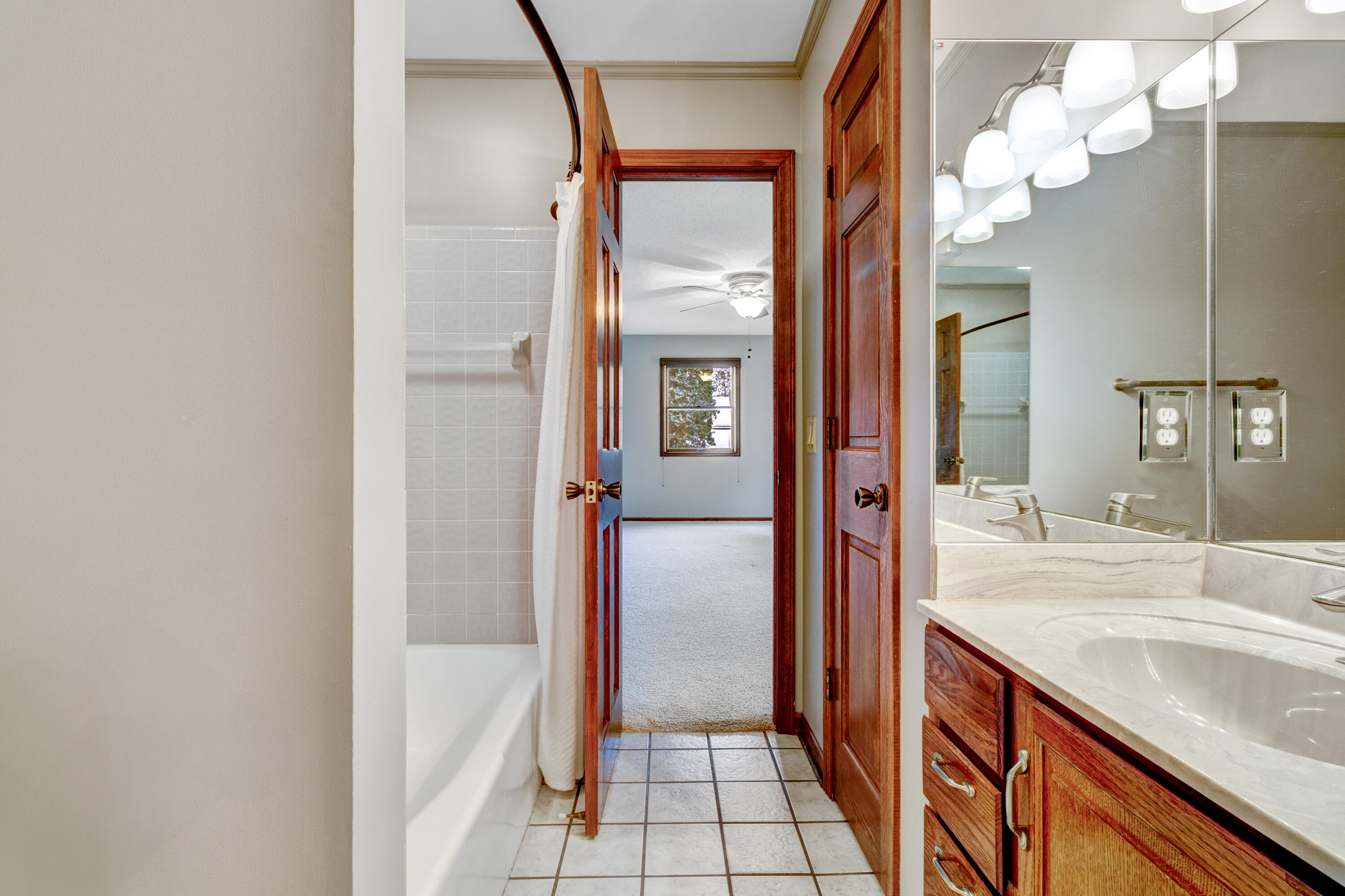1415 Rood Point Road Norton Shores, MI 49441 - Photo 52 of 77 Ernie Sesselmann - 1415 Rood Point Rd-47