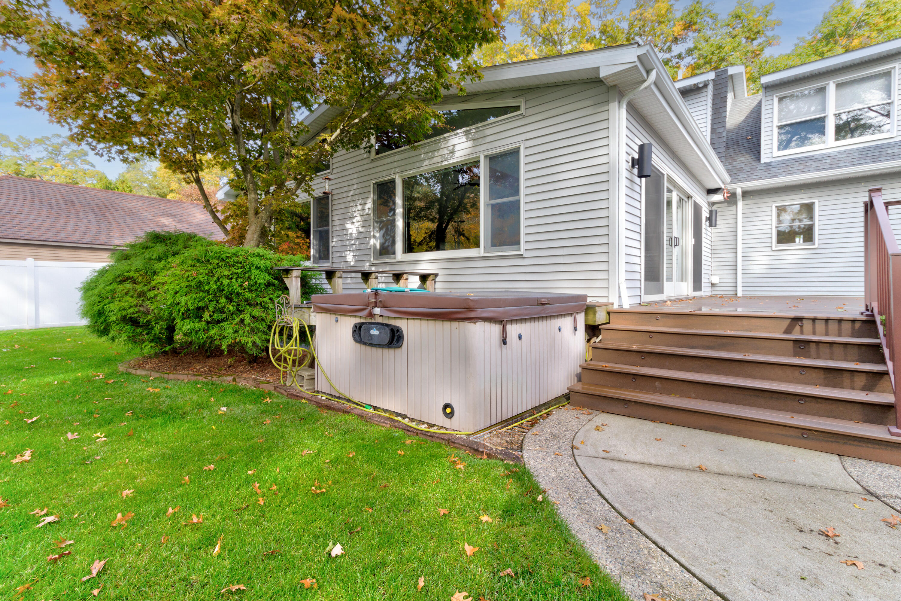 1415 Rood Point Road Norton Shores, MI 49441 - Photo 71 of 77 Ernie Sesselmann - 1415 Rood Point Rd-70