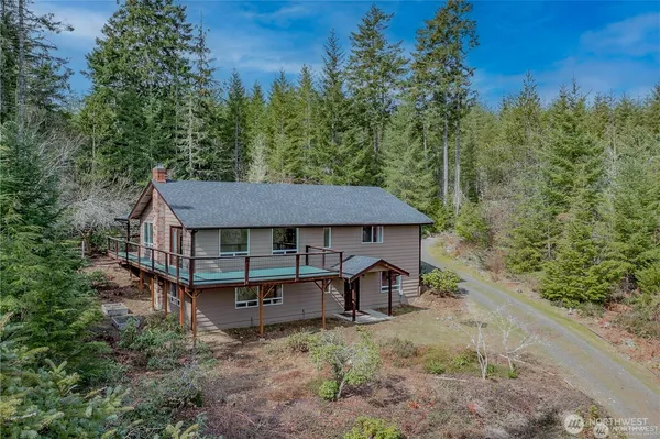$589,950 | 491 North Suncrest Drive, Hoodsport, WA 98548