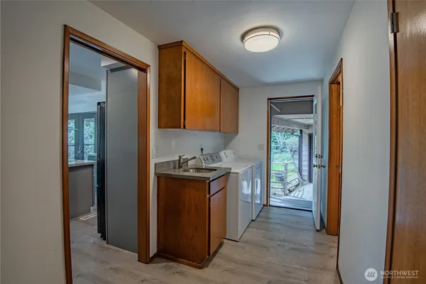 $589,950 | 491 North Suncrest Drive, Hoodsport, WA 98548