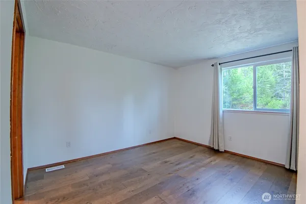 $589,950 | 491 North Suncrest Drive, Hoodsport, WA 98548