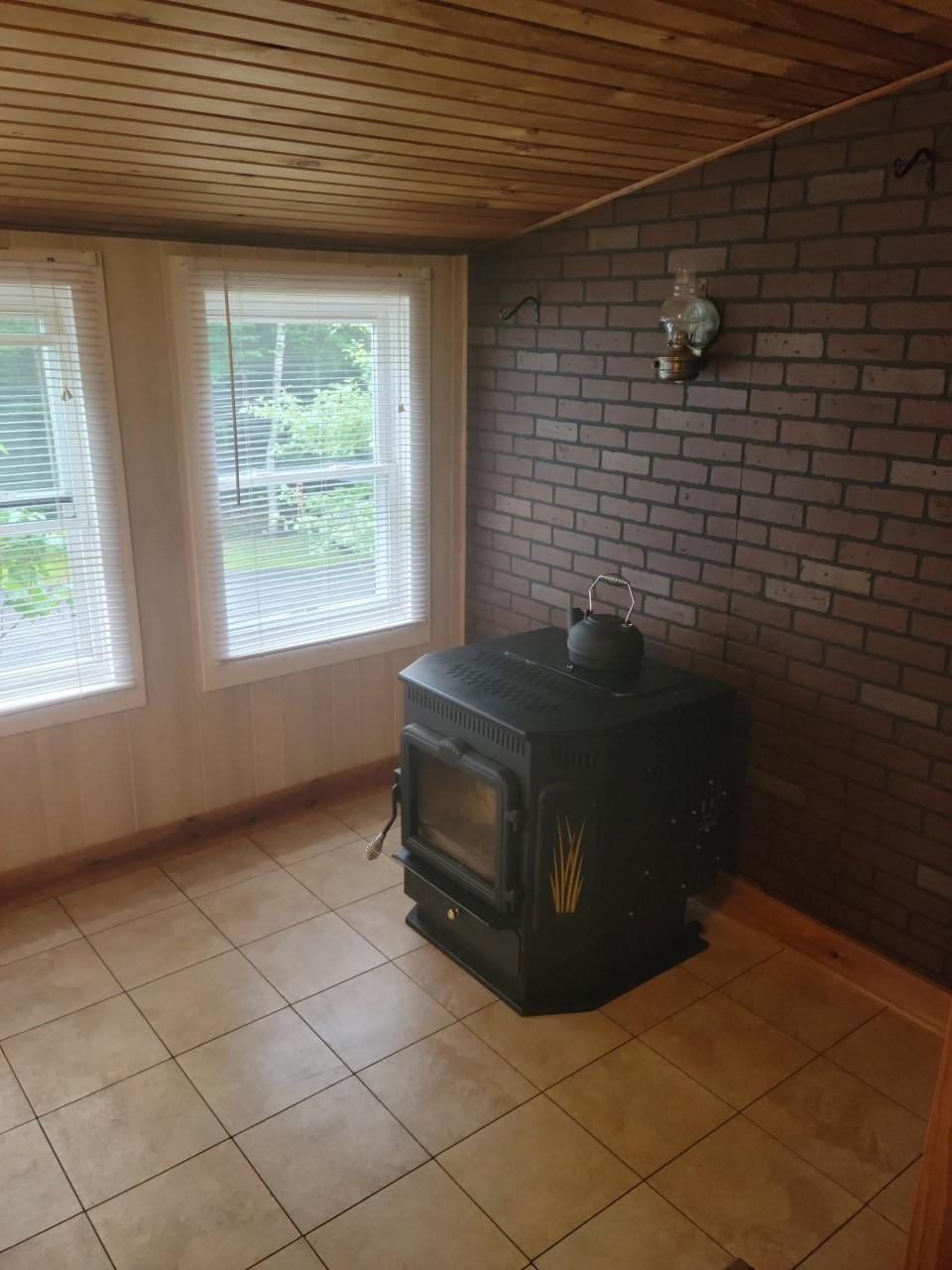 39 Reservoir Road South Paris, ME 04281 - Photo 9 of 35 Pellet Stove