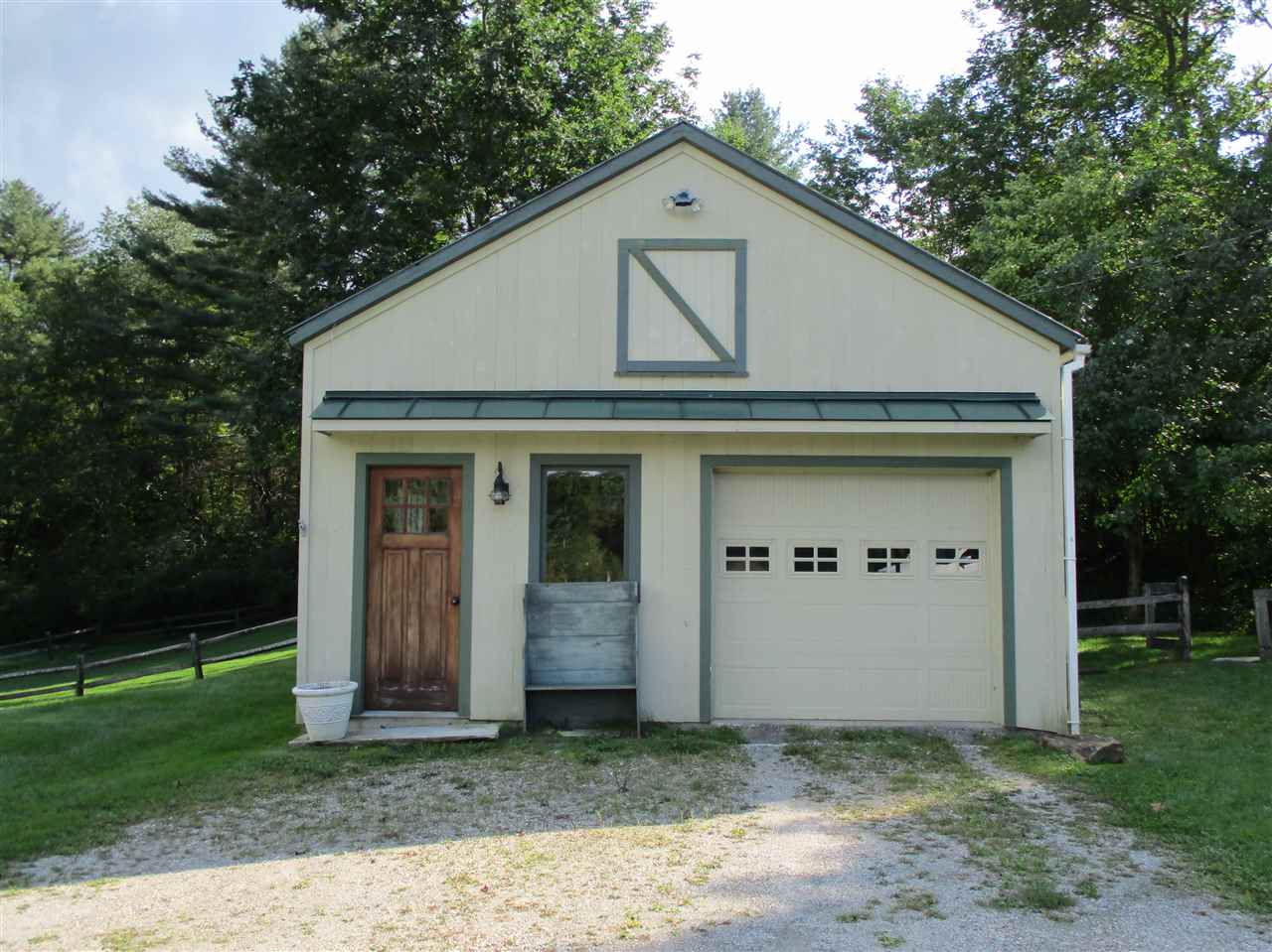 1583 N Road Manchester, VT 05255 - Photo 3 of 23 Gallery Image 3