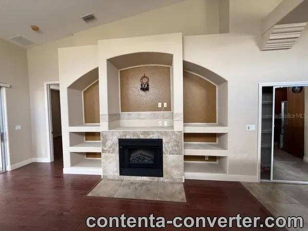 $2,795 | 26812 Bella Vista Drive, Howey-in-the-Hills, FL 34737