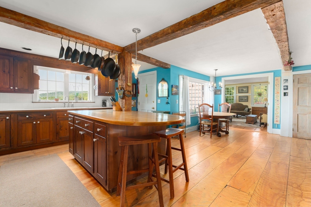 287 Williamsburg Road Conway, MA 01096 - Photo 7 of 42
