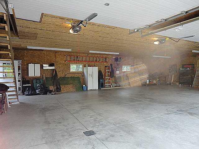 1874 Millbrook Road Grove City, PA 16127 - Photo 12 of 12 Parking Lot/Garage.