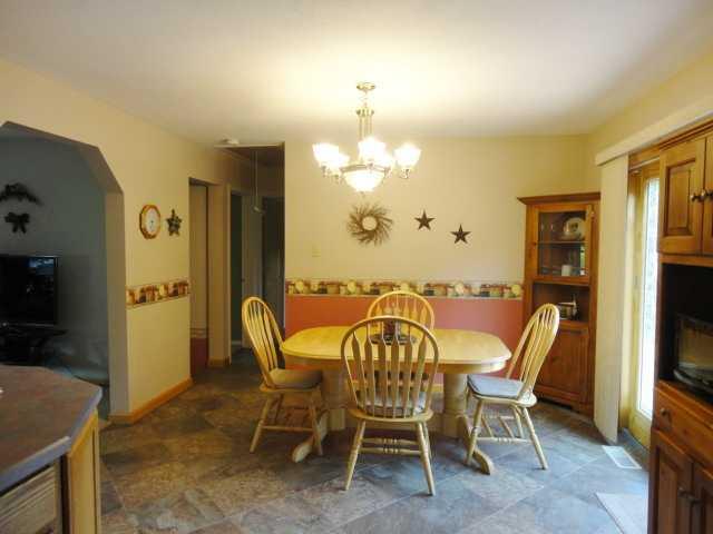 1874 Millbrook Road Grove City, PA 16127 - Photo 3 of 12 Dining Room.