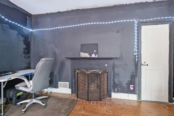 $389,900 | 20 Depot Street, Southwick, MA 01077