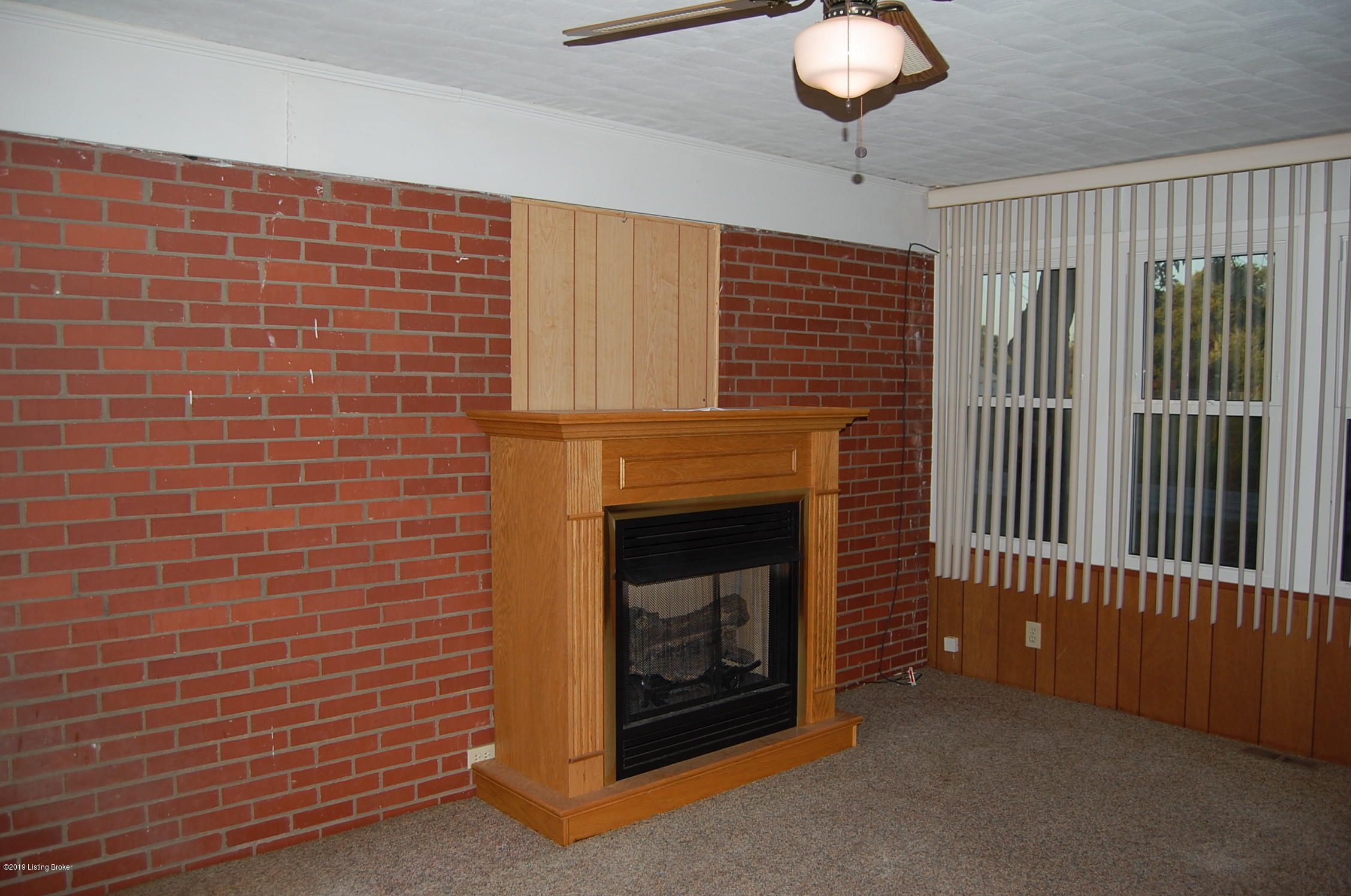 8910 Shepherdsville Road Louisville, KY 40219 - Photo 21 of 28 DSC_0053