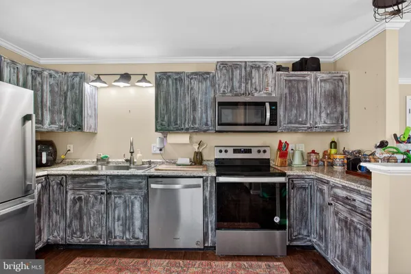 $2,300 | 1238 Logger Drive, Gore, VA 22637