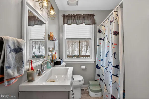 $2,300 | 1238 Logger Drive, Gore, VA 22637