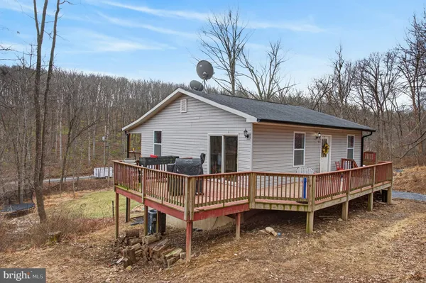 $2,300 | 1238 Logger Drive, Gore, VA 22637