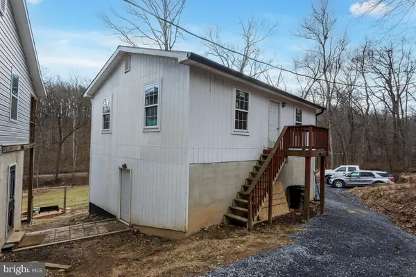 $2,300 | 1238 Logger Drive, Gore, VA 22637