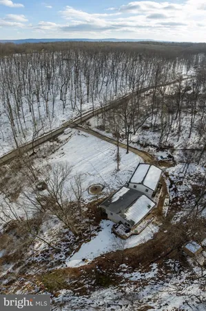 $2,300 | 1238 Logger Drive, Gore, VA 22637