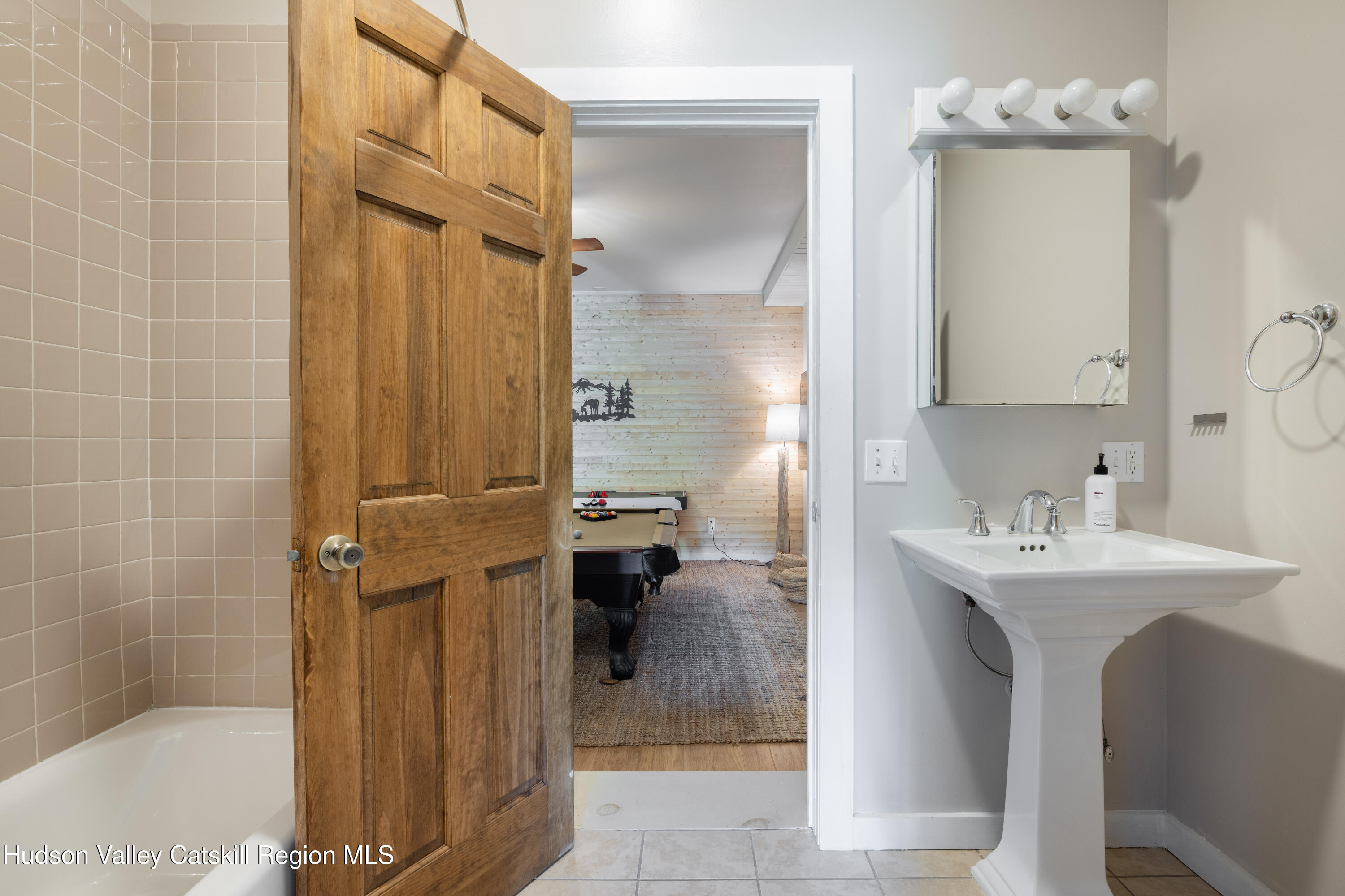 79 Vosenkill Road Catskill, NY 12414 - Photo 23 of 30 19_79_Vosenkill__UpstateCurious-32