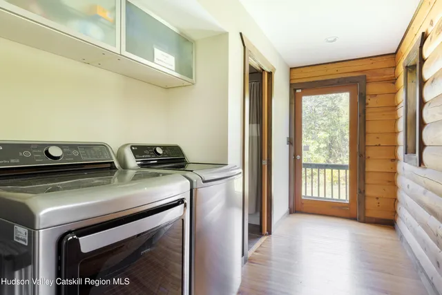 $965,000 | 79 Vosenkill Road, Catskill, NY 12414