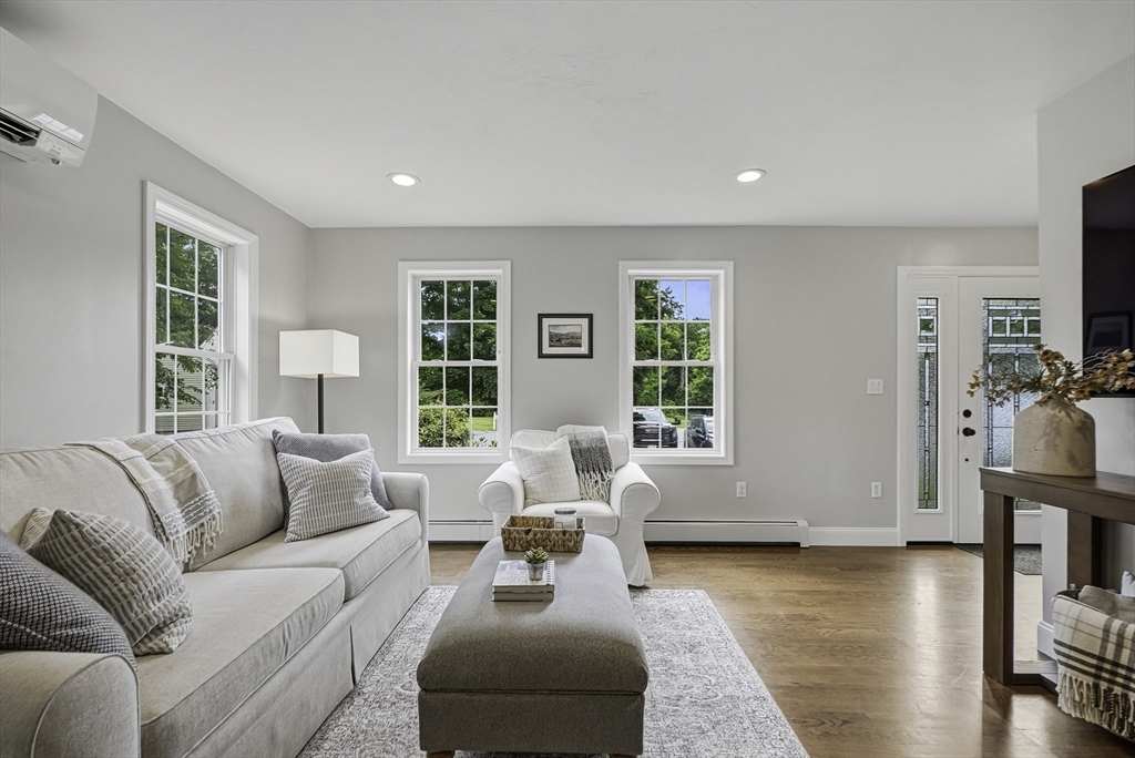 26 Christy Lane Ashland, MA 01721 - Photo 4 of 42