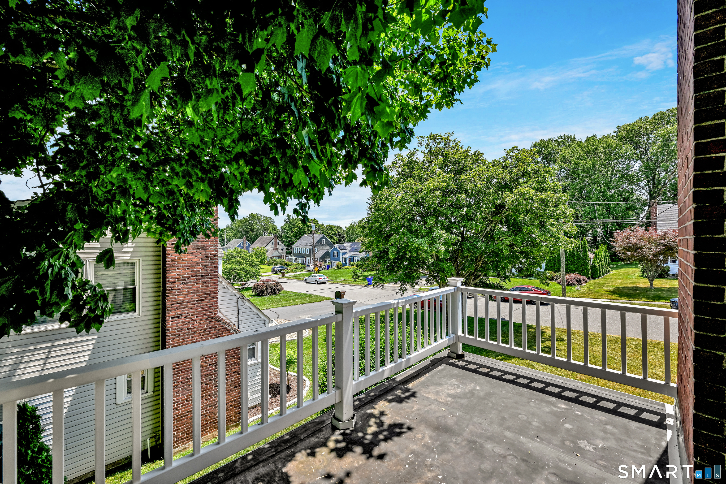 219 Clearfield Road Wethersfield, CT 06109 - Photo 28 of 37