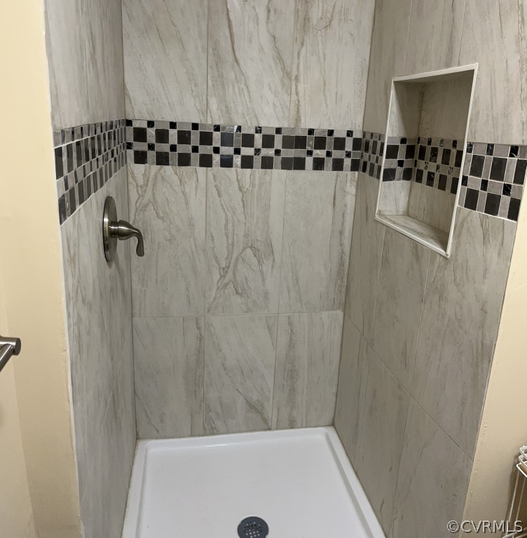 515 Graham Road Petersburg, VA 23805 - Photo 14 of 26 Gallery Image 14