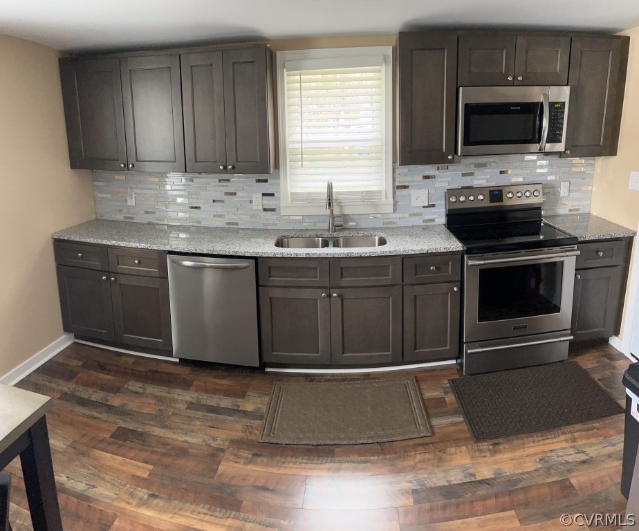 515 Graham Road Petersburg, VA 23805 - Photo 10 of 26 Gallery Image 10