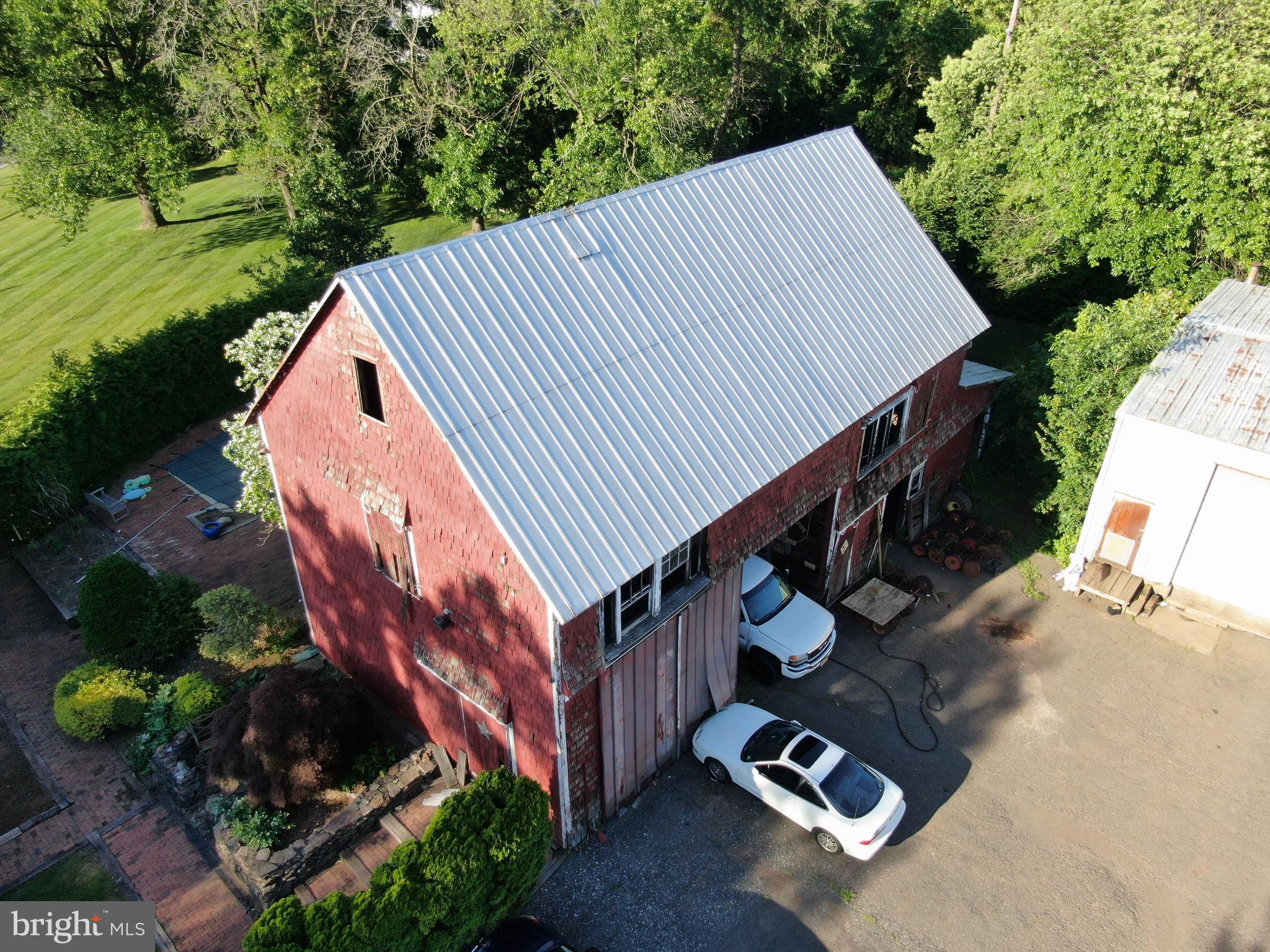 545 Weston Canal Road Somerset, NJ 08873 - Photo 28 of 41 a view of a backyard with sitting area
