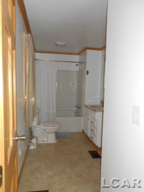 6680 Beecher Road Osseo, MI 49266 - Photo 27 of 39 31355641-26.JPG