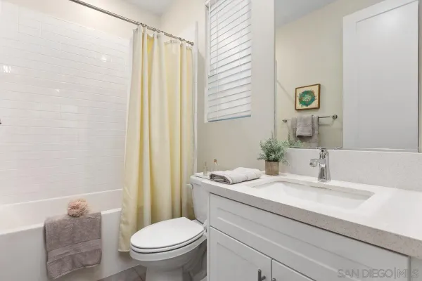 $3,299,000 | 6418 Fischer Way, San Diego, CA 92130