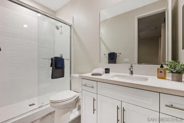 $3,299,000 | 6418 Fischer Way, San Diego, CA 92130