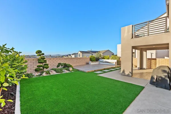 $3,299,000 | 6418 Fischer Way, San Diego, CA 92130