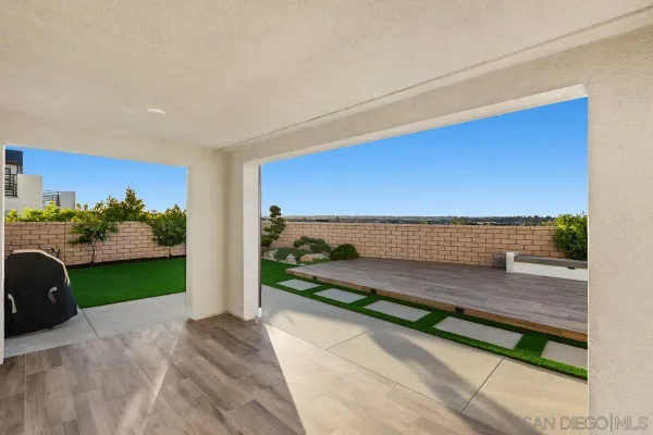 $3,299,000 | 6418 Fischer Way, San Diego, CA 92130