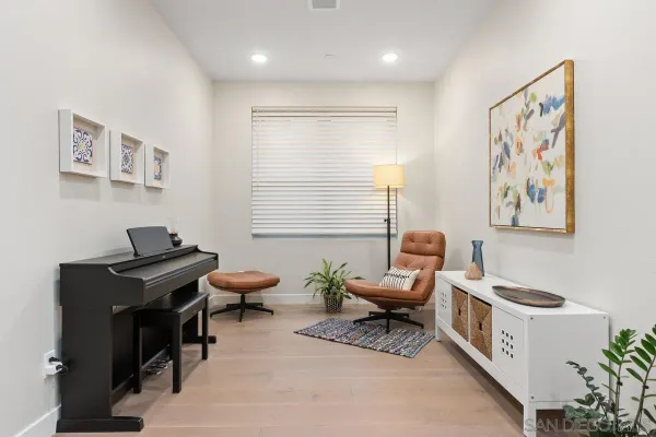 $3,299,000 | 6418 Fischer Way, San Diego, CA 92130
