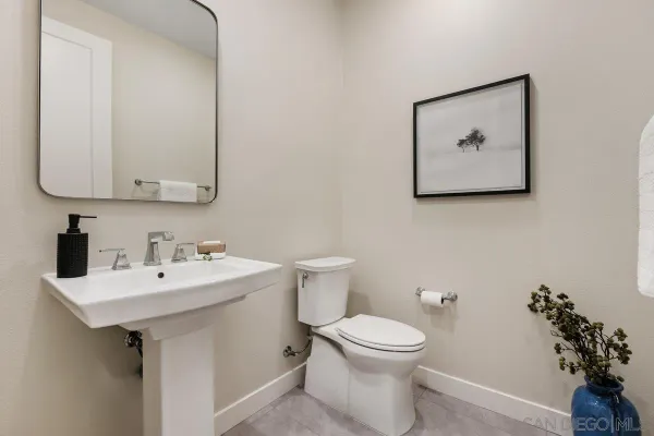 $3,299,000 | 6418 Fischer Way, San Diego, CA 92130