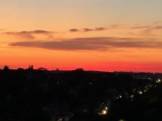 77 Adams Street, Unit 902 Quincy, MA 02169 - Photo 33 of 36 a view of sunset
