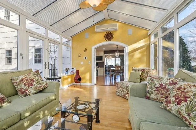 $899,000 | 85 Cottage Lane, Blauvelt, NY 10913