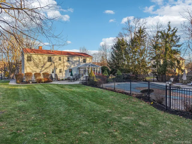 $899,000 | 85 Cottage Lane, Blauvelt, NY 10913