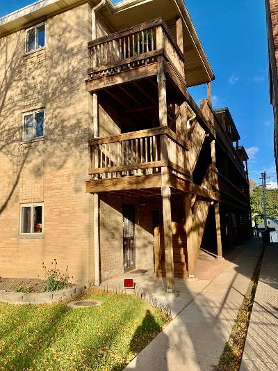 7019 North Ridge Boulevard, Unit 2C Chicago, IL 60645 - Photo 2 of 12 a view of a house with a window
