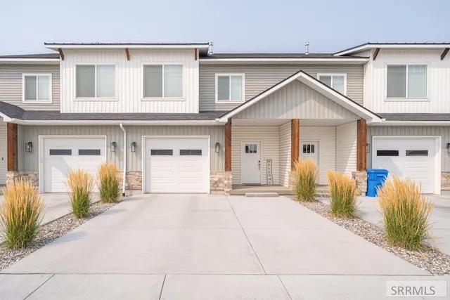 $315,000 | 456 South 3rd West, Sugar City, ID 83448