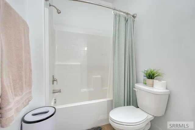 $315,000 | 456 South 3rd West, Sugar City, ID 83448