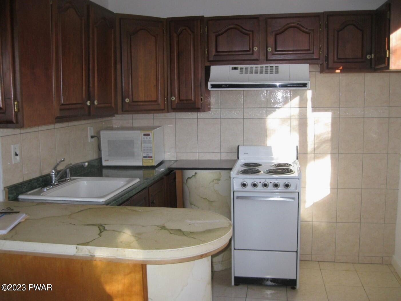 80 Cub Road Lake Ariel, PA 18436 - Photo 4 of 21