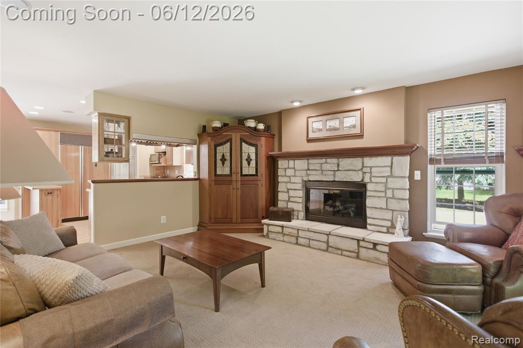 830 Hemingway Road Lake Orion, MI 48362 - Photo 7 of 70