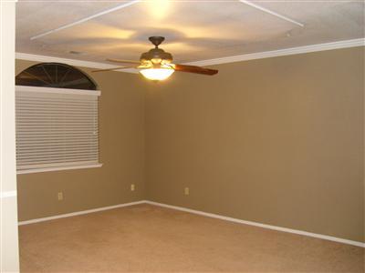 15682 West E Street Kerman, CA 93630 - Photo 8 of 15