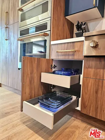 $1,894,900 | 6194 Rodgerton Drive, Los Angeles, CA 90068