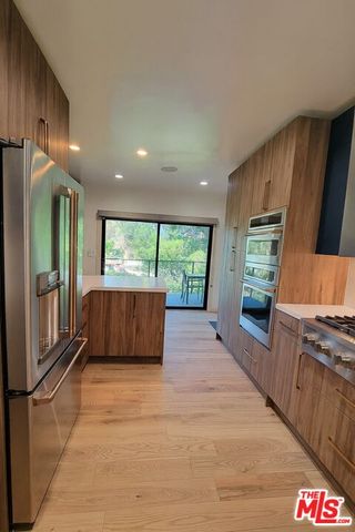 $1,794,900 | 6194 Rodgerton Drive, Los Angeles, CA 90068