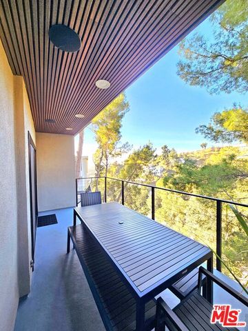 $1,794,900 | 6194 Rodgerton Drive, Los Angeles, CA 90068