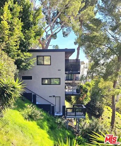 $1,894,900 | 6194 Rodgerton Drive, Los Angeles, CA 90068